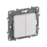 Przycisk podwójny przełączny NO/NC 6A biały Niloe/Niloe Selection | 764508 Legrand