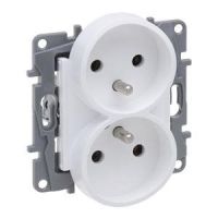Gniazdo 2x2P+Z do ramek wielokrotnych (bez przesłony, zaciski śrubowe) białe, Niloe Selection | 762035 Legrand
