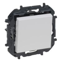 Łącznik krzyżowy 10AX, biały, NILOE STEP | 863107B Legrand