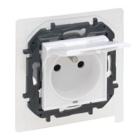 Gniazdo 2P+Z IP44, zaciski śrubowe, bez przesłony, biały, NILOE STEP | 863135B Legrand