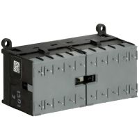 Stycznik miniaturowy nawrotny AC-3 11,5A 5,5kW 3P, 24V DC, 1NC, VBC7-30-01-P-01, złącza do lutowania | GJL1313909R0011 ABB