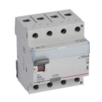 Wyłącznik różnicowoprądowy 4P 40A 100mA typ AC, P304 TX3 | 411718 Legrand