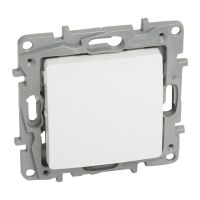 Łącznik krzyżowy 10AX biały Niloe/Niloe Selection | 764504 Legrand