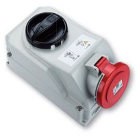 Gniazdo stałe z wyłącznikiem 0-1 - stałe przelotowe z blokada mech. 16A 3P+Z+N 400V 50/60Hz 6h IP67 | 75152-6 PCE