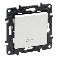 Łącznik 1-biegunowy podświetlany biały, Niloe Step | 863111 Legrand