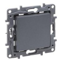 Łącznik schodowy pojedynczy 10 AX stal, Niloe Selection | 762301 Legrand