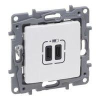 Gniazdo 2xUSB typ C+C, 3A perła, Niloe Selection | 762495 Legrand
