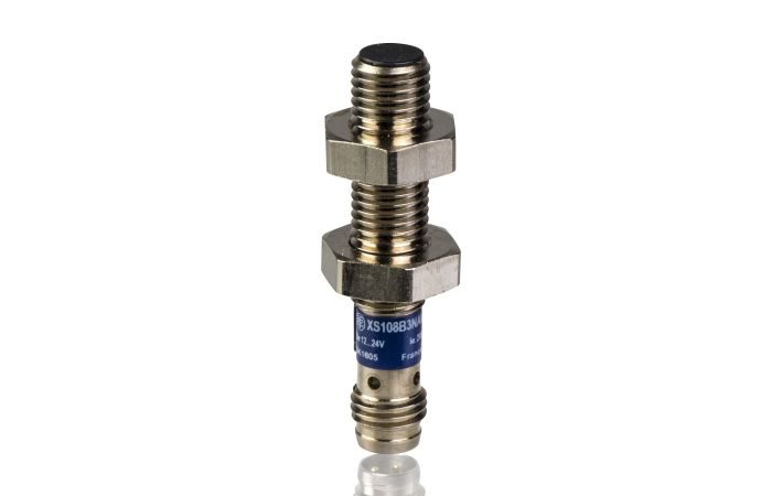 Czujnik indukcyjny XS5 M8 L42mm mosiądz Sn 1,5mm 12-24VDC M8, XS5 M8 | XS508B1PAM8 Telemecanique Sensors