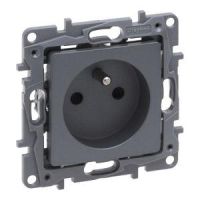 Gniazdo 2P+Z 16A, 250V (z przesłoną, zaciski automatyczne) stal, Niloe Selection | 762325 Legrand