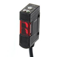 Czujnik fotoelektryczny naświetlacz 7m, DC, pionowy, kabel 2 m [ E3S-AT81-D [ E3S-AT81-D ] | 9704054-5 Omron Electronics