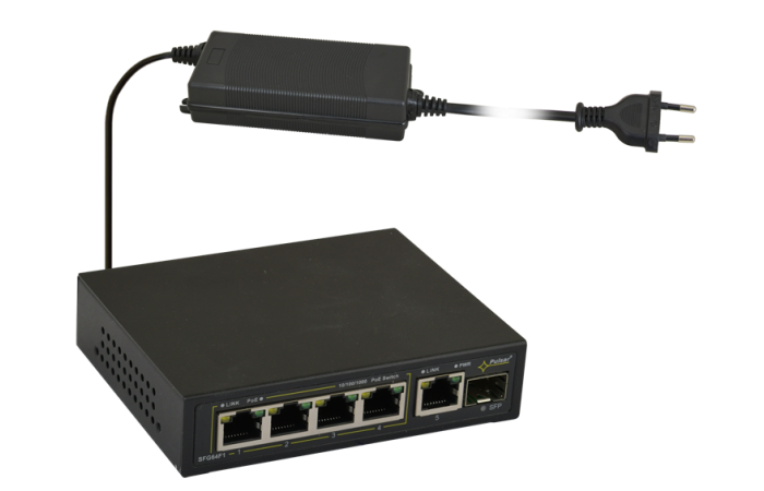 Switch PoE 6-portowy SFG64F1 do 4 kamer IP | SFG64F1 Pulsar