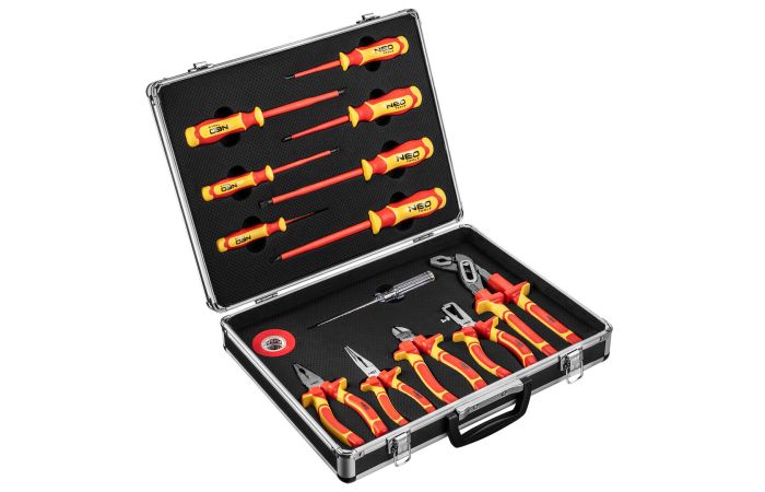 Zestaw szczypiec i wkrętaków 1000V, (zestaw 13szt) | 01-234 NEO TOOLS