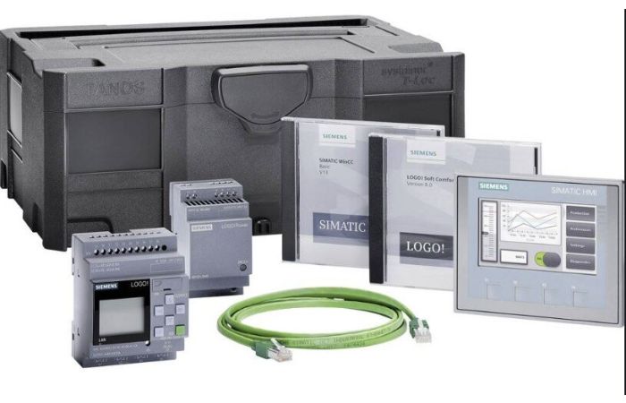 Zestaw startowy LOGO 8! 12/24RCEO+KTP 400 BASIC | 6AV2132-0KA00-0AA1 Siemens