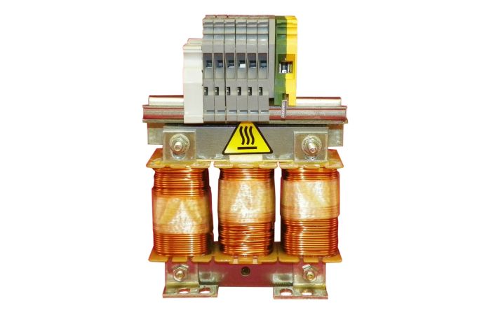 Dławik AC 3 fazowe 200/240VAC, 380/500VAC 50/60Hz 17A IP00 Altivar 31 | VW3A4553 Schneider Electric