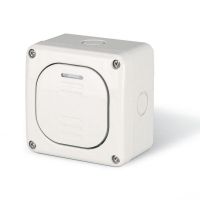 Łącznik pojedynczy natynkowy PROTECTA 10AX 250V IP66 | 137.5011 Scame